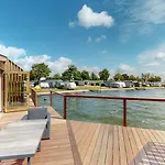Veerse Meersuites