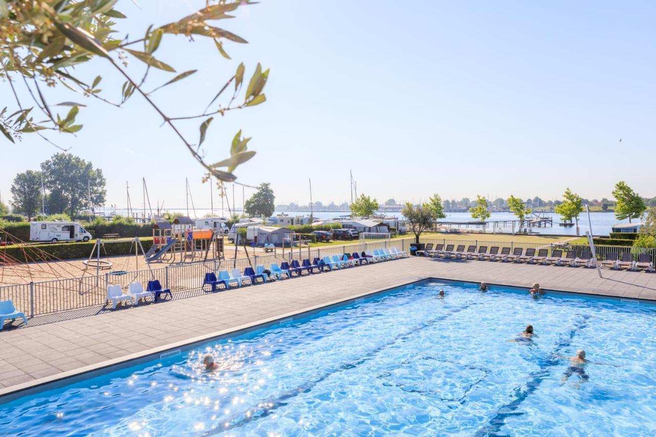 Vakantiehuis Veerse Meersuites Kortgene