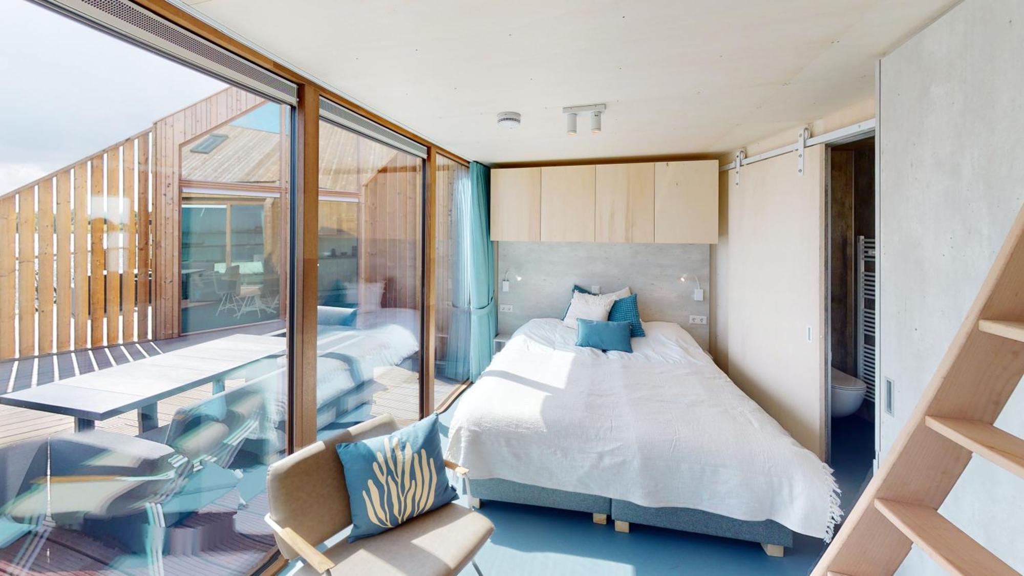 Veerse Meersuites Vakantiehuis *